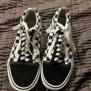 Vans old-skool-platform black white check. Men’s 5.5, woman’s 7.